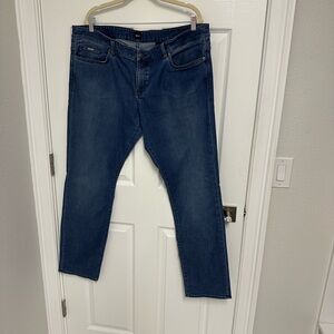 Boss Men's Classic Blue Straight Jeans